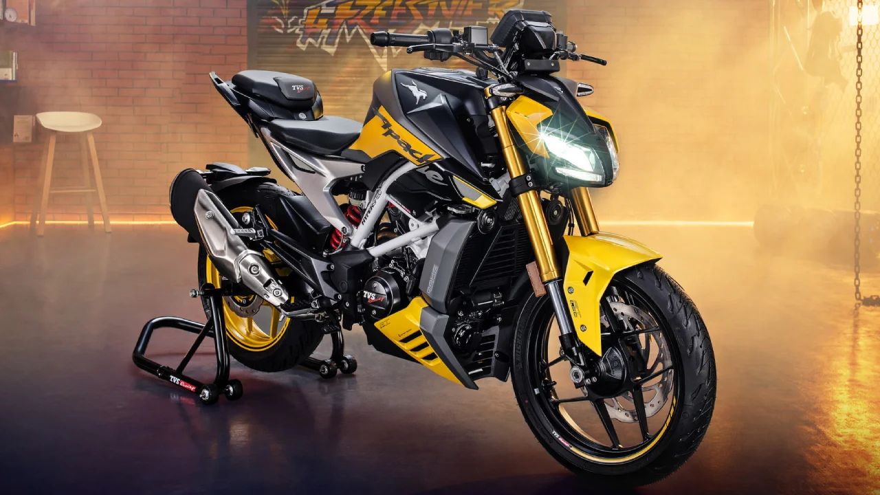 Apache RTR 160 4V