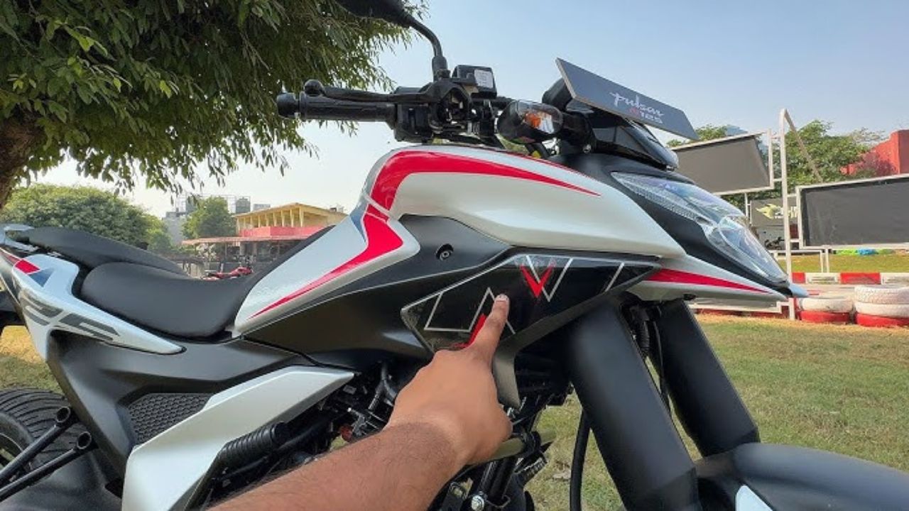 Bajaj Pulsar N125